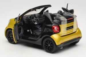 Smart Fortwo 453 Kabriolet Černý A Žlutý Norev 1:18 B66960289 Kov – obrázek 5 z 8