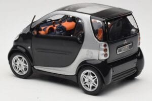 Smart Fortwo Černý Kyosho 1:18 0004830V000C08Q00 Kov – obrázek 7 z 8