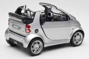 Smart Fortwo W450 Brabus Cabrio Stříbrný Edice Prodejce Kyosho 1:18 0017769V001C05Q00 Kov – obrázek 3 z 8