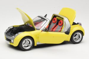 Smart Roadster 452 Žlutý Bburago 1:18 34099-M2 Kov – obrázek 2 z 8