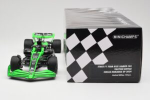 Stake F1 Team Kick Sauber C44 #77 V. Bottas Emilia Romagna GP 2024 Minichamps 1:18 117240177 Kov – obrázek 3 z 7