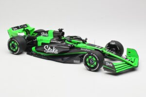 Stake F1 Team Kick Sauber C44 #77 V. Bottas Emilia Romagna GP 2024 Minichamps 1:18 117240177 Kov – obrázek 5 z 7