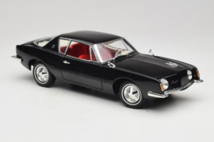 Studebaker Avanti Černý Signature Models 1:18 STUDEBAKER001 Kov – obrázek 6 z 8