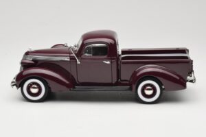 Studebaker Coupe Express Pickup Hnědý American Mint 1:18 92458-R1 Kov – obrázek 4 z 8