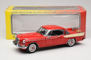 Studebaker Golden Hawk Apache Red Motor City 1:18 80009 Kov – obrázek 8 z 8