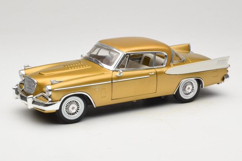 Studebaker Golden Hawk Anson 1:18 30384 Kov