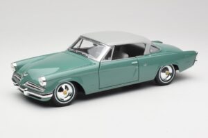 Studebaker Starliner Seafoam Zelený & Shasta Bílý Maisto 1:18 31651 Kov