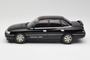 Subaru Legacy RS Černý IXO 1:18 18CMC131A Kov – obrázek 3 z 6