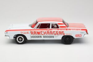 Dodge 330 Super Stock Ramchargers NHRA 1964 Highway 61 1:18 50044 Kov – obrázek 4 z 8