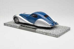 Talbot-Lago T150 C-SS Coupe Modrý Stříbrný Minichamps 1:18 107117122 Pryskyřice – obrázek 5 z 6