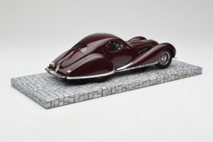 Talbot-Lago T150-C-SS Coupe Mullin Museum Minichamps 1:18 107117120 Kov – obrázek 2 z 6