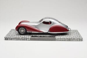 Talbot-Lago T150 C-SS Coupe Stříbrný Červený Minichamps 1:18 107117121 Pryskyřice – obrázek 3 z 6