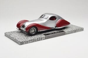 Talbot-Lago T150 C-SS Coupe Stříbrný Červený Minichamps 1:18 107117121 Pryskyřice