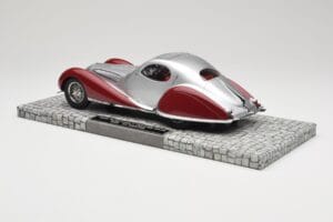 Talbot-Lago T150 C-SS Coupe Stříbrný Červený Minichamps 1:18 107117121 Pryskyřice – obrázek 5 z 6