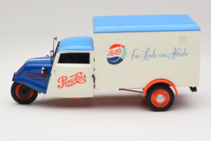 Tempo Dreirad Kastenwagen Pepsi Minichamps 1:18 150099024 Kov – obrázek 4 z 8