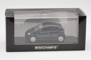 Toyota Aygo AB10 Černý Minichamps 1:43 400166401 Kov – obrázek 4 z 4