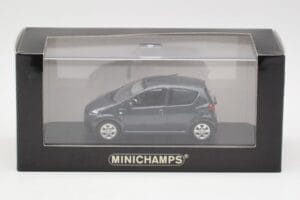 Toyota Aygo AB10 Grey Metallic Minichamps 1:43 AYGO001 Kov – obrázek 4 z 4