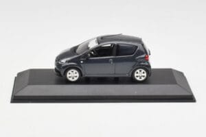 Toyota Aygo AB10 Grey Metallic Minichamps 1:43 AYGO001 Kov