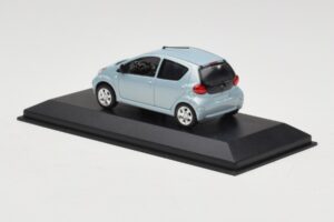 Toyota Aygo Light Blue Metallic Minichamps 1:43 TOYOTA012 Kov – obrázek 3 z 4