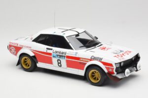 Toyota Celica 2000 GT RA21 #8 H. Mikkola / A. Hertz RAC Rally 1977 IXO 1:18 18RMC189A Kov – obrázek 4 z 6