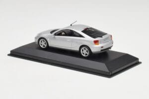 Toyota Celica VII Superior Stříbrný Minichamps 1:43 CELICA001 Kov – obrázek 3 z 4