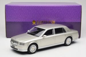 Toyota Century Silver Metallic Kyosho 1:18 KSR18036S Kov – obrázek 6 z 6