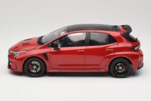 Toyota GR Corolla Circuit Edition E210 Supersonic Red Otto 1:18 OT1072 Pryskyřice – obrázek 3 z 6