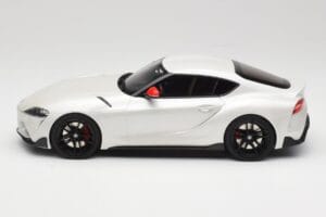 Toyota GR Supra A90 Fuji Speedway Edition White Pearl Metallic GT Spirit 1:18 GT341 Pryskyřice – obrázek 3 z 6