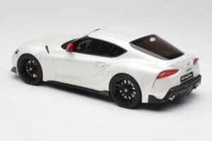 Toyota GR Supra A90 Fuji Speedway Edition White Pearl Metallic GT Spirit 1:18 GT341 Pryskyřice – obrázek 5 z 6