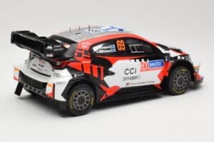 Toyota GR Yaris Rally1 #69 Toyota Gazoo Racing WRT K. Rovanpera / J. Halttunen Rally Finland 2024 IXO 1:18 18RMC218 Kov – obrázek 2 z 6
