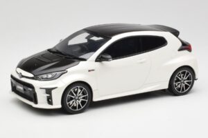 Toyota GRMN Yaris Rally Package Bílý Otto 1:18 OT1071 Pryskyřice