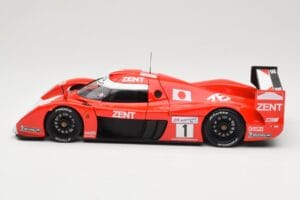 Toyota GT-One TS020 GT1 #1 M. Brundle / E. Collard / V. Sospiri 24 Hours of Le Mans 1999 AUTOart 1:18 89986 Kov – obrázek 3 z 6
