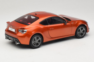Toyota GT86 Červený Century Dragon 1:18 CD01 Kov – obrázek 3 z 8