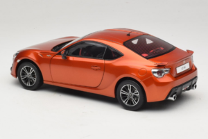 Toyota GT86 Červený Century Dragon 1:18 CD01 Kov – obrázek 7 z 8