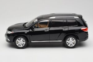 Toyota Highlander XU40 Černý Paudi Model 1:18 2043612-B1 Kov – obrázek 4 z 8