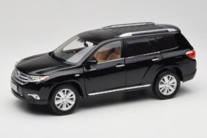 Toyota Highlander XU40 Černý Paudi Model 1:18 2043612-B1 Kov