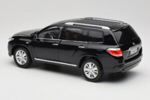 Toyota Highlander XU40 Černý Paudi Model 1:18 2043612-B1 Kov – obrázek 7 z 8