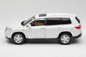 Toyota Highlander XU40 Bílý Paudi Model 1:18 2043612-W1 Kov – obrázek 4 z 8