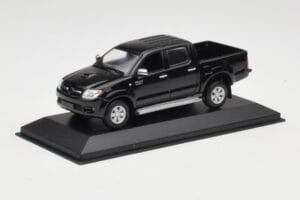 Toyota Hilux Černý Minichamps 1:43 400166662 Kov – obrázek 2 z 4