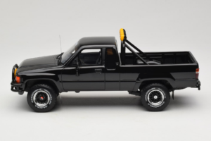Toyota Hilux N60 SR5 Pickup Černý Otto 1:18 OT481B Pryskyřice – obrázek 3 z 6