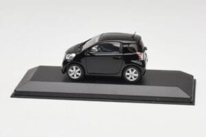 Toyota iQ Černý Mica Minichamps 1:43 403166803 Kov