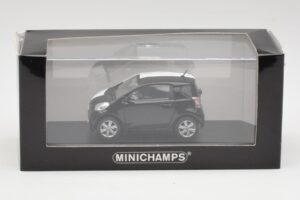 Toyota iQ Černý & Bílý Geneva Motor Show 2009 Minichamps 1:43 400166801 Kov – obrázek 4 z 4