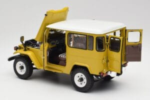 Toyota Land Cruiser FJ40 Hořčicový Žlutý Kyosho 1:18 08971Y Kov – obrázek 5 z 8