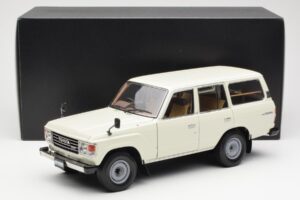 Toyota Land Cruiser J60 Bílý Kyosho 1:18 08956W Kov – obrázek 8 z 8
