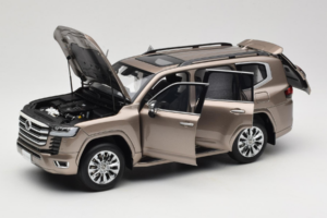Toyota Land Cruiser LC300 ZX Zlatý LCD 1:18 LCD18013-ZX-GO Kov – obrázek 2 z 8