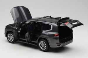 Toyota Land Cruiser LC300 ZX Šedý LCD 1:18 LCD18013-ZX-GR Kov – obrázek 5 z 8