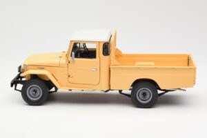 Toyota Land Cruiser Pickup Béžový Kyosho 1:18 08958BE Kov – obrázek 4 z 8