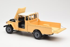 Toyota Land Cruiser Pickup Béžový Kyosho 1:18 08958BE Kov – obrázek 5 z 8