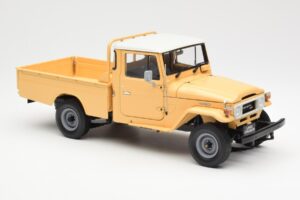 Toyota Land Cruiser Pickup Béžový Kyosho 1:18 08958BE Kov – obrázek 6 z 8