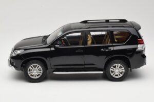 Toyota Land Cruiser Prado J150 Černý Paudi Model 1:18 623132-BK Kov – obrázek 4 z 8